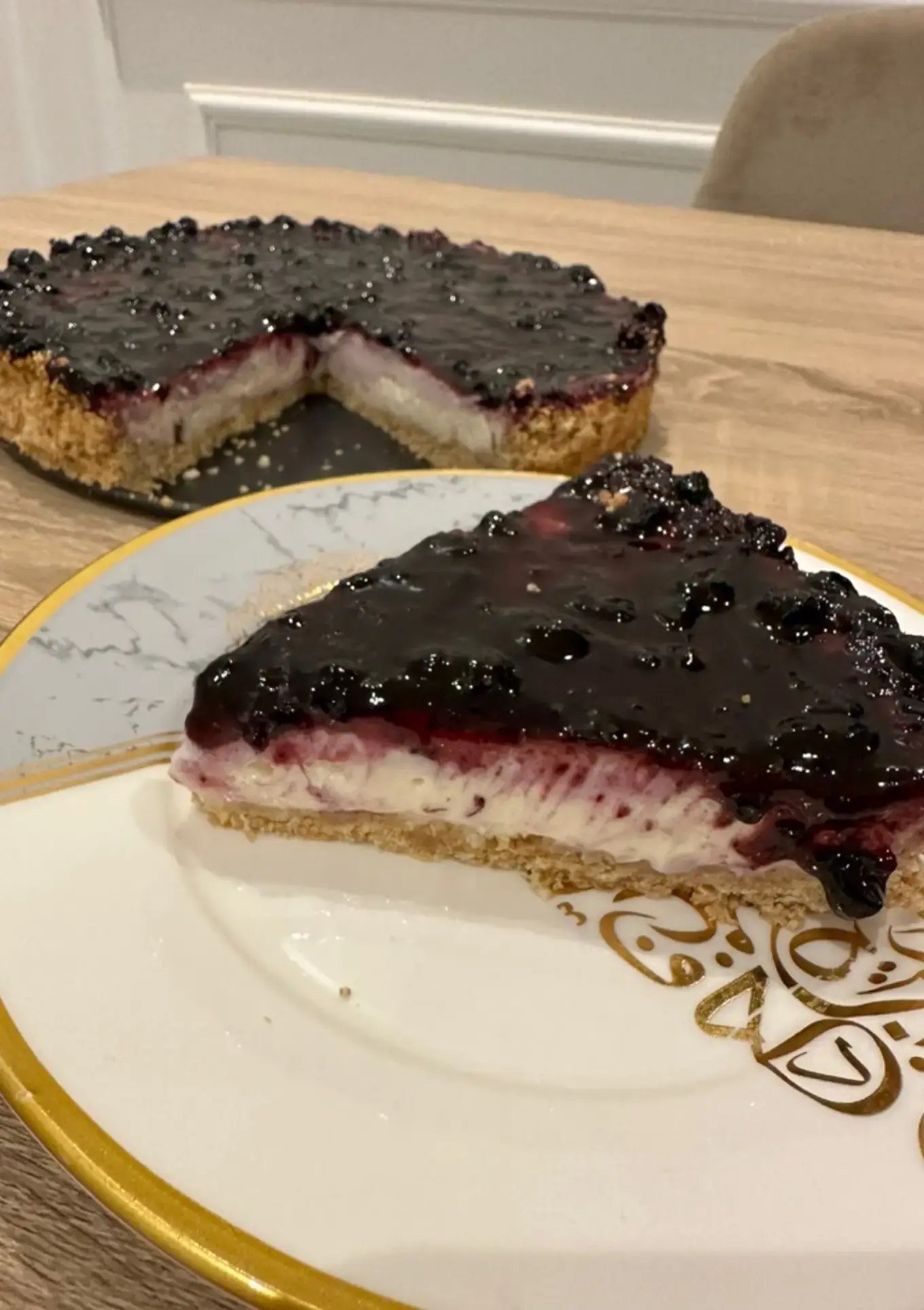 تشيز كيك بالتوت